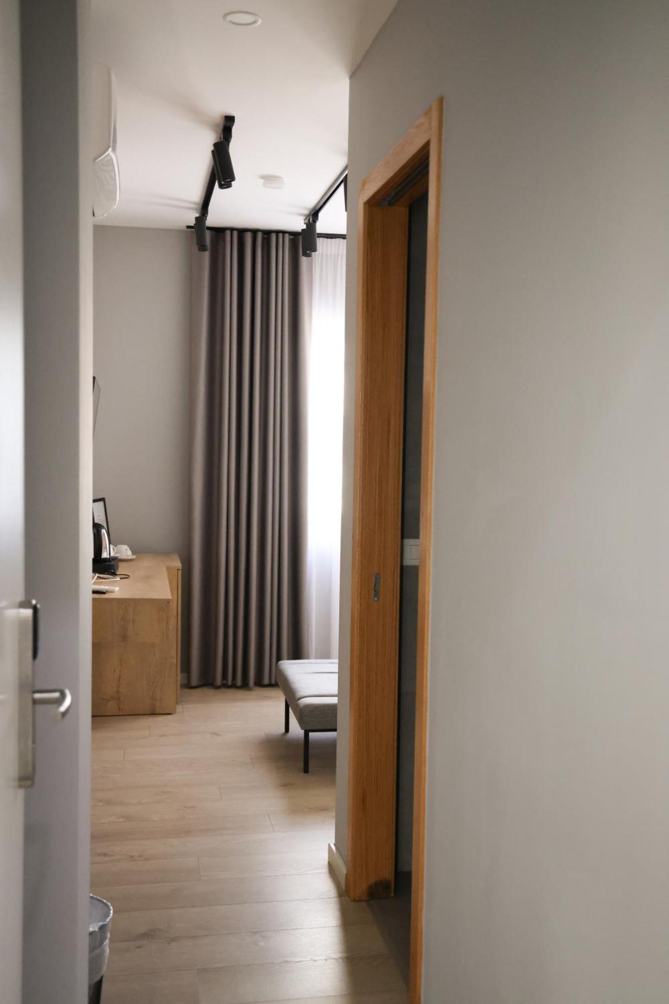Sol Hotel Shkodër Dış mekan fotoğraf